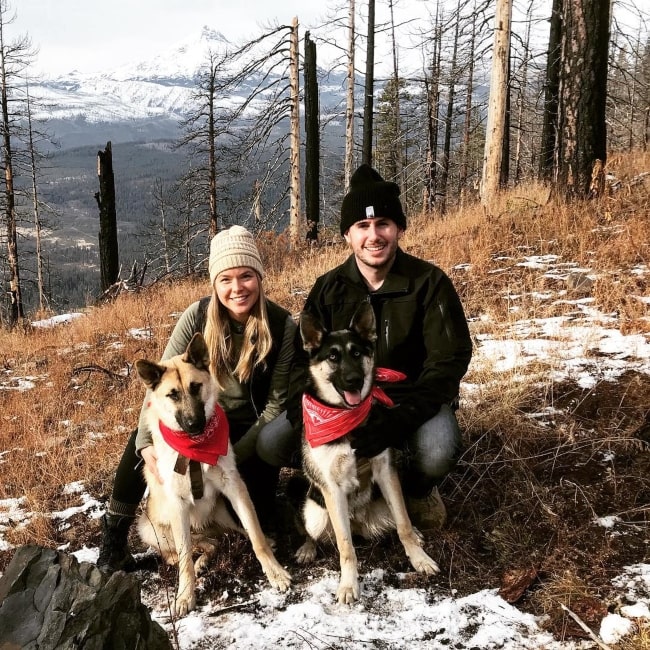 Patty-Mayo-as-seen-in-a-picture-taken-with-Kayla-Pillar-and-her-2-dogs-in-November-2018