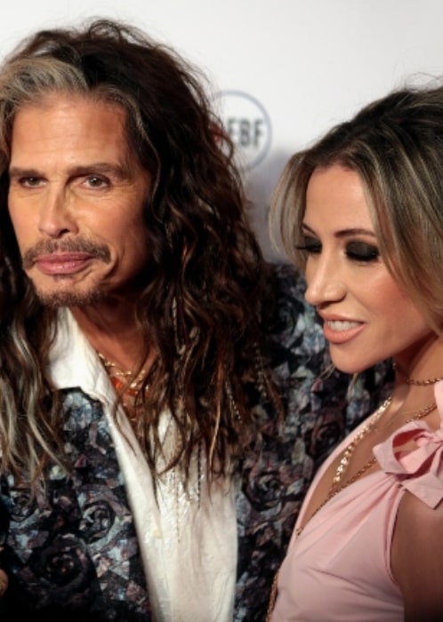 Steven-Tyler-and-Aimee-Preston-on-the-red-carpet-at-Celebrity-Fight-Night-XXIV-in-March-2018-1