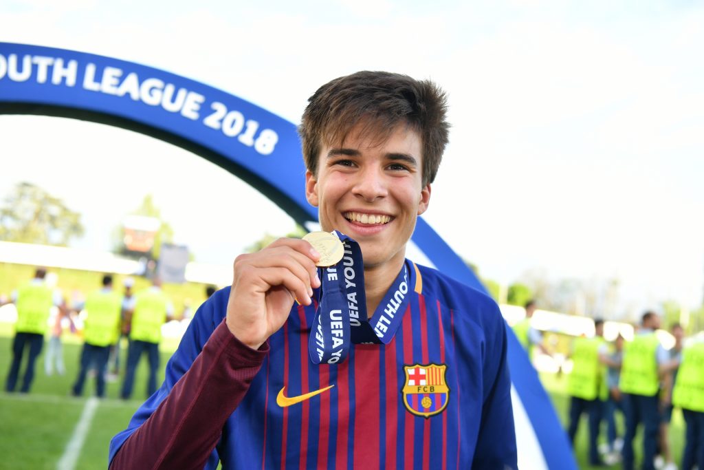 Riqui Puig Height, Weight & Body Measurements