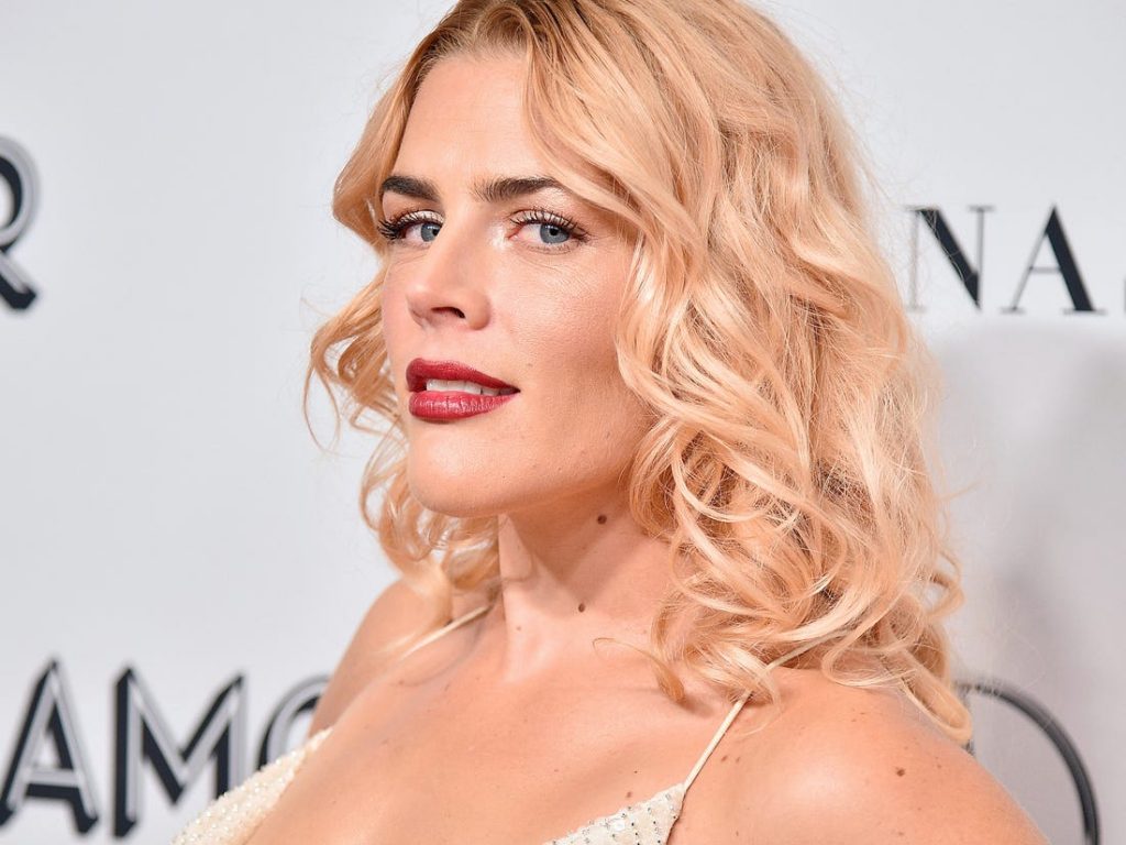 Busy Philipps Height, Weight & Body Measurements